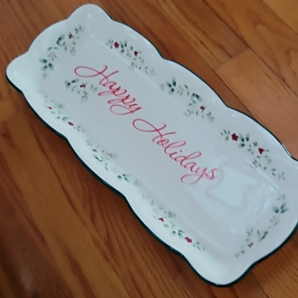 Pfaltzgraff Winterberry Happy Holidays Appetizer Tray